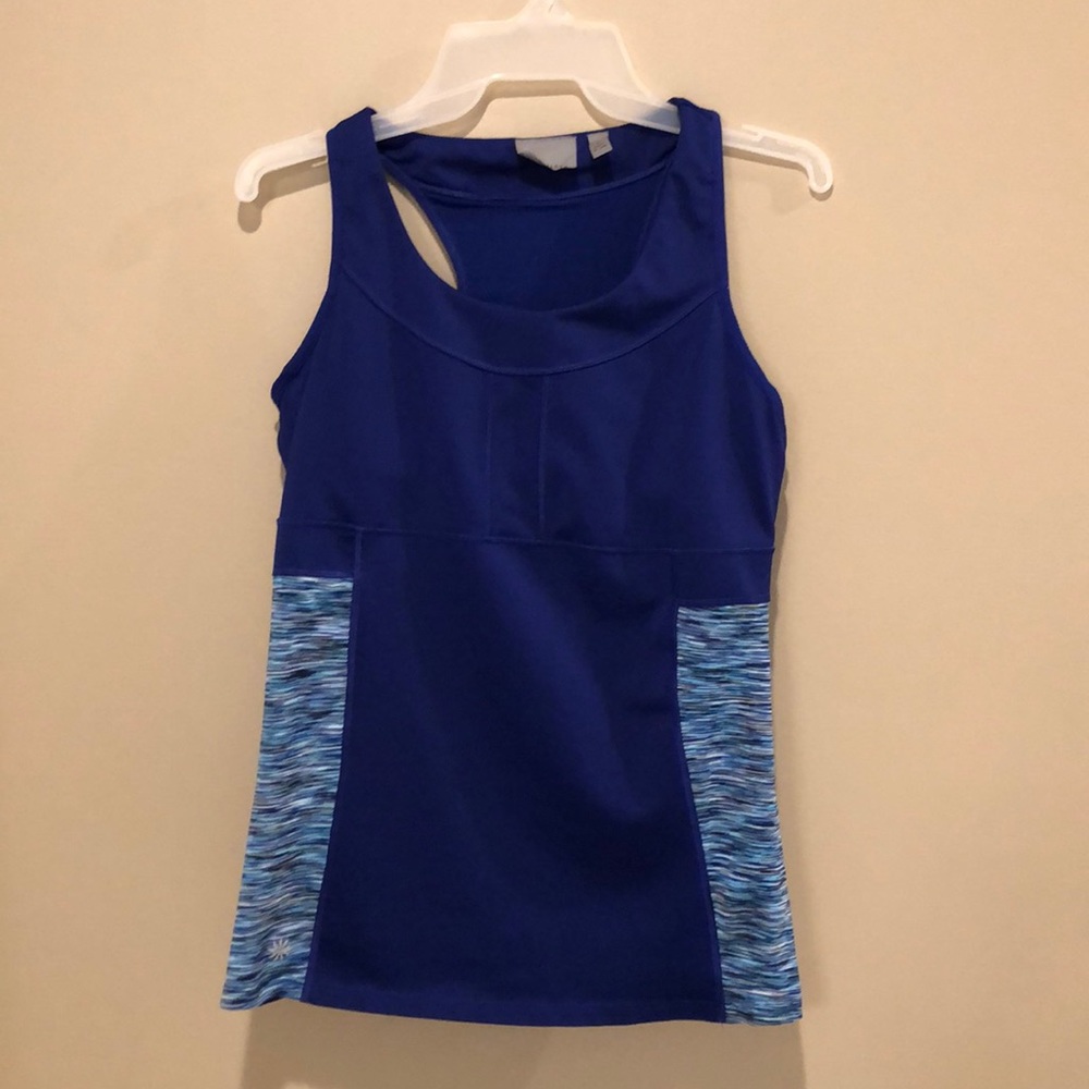 Athleta workout tank with pockets